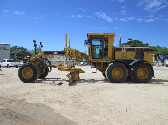 Caterpillar 140H รถเกรด นำเข้าจากอเมริกา โทร. 080-6565422 (หนิง) Caterpillar 140H รถเกรด นำเข้าจากอเมริกา โทร. 080-6565422 (หนิง)