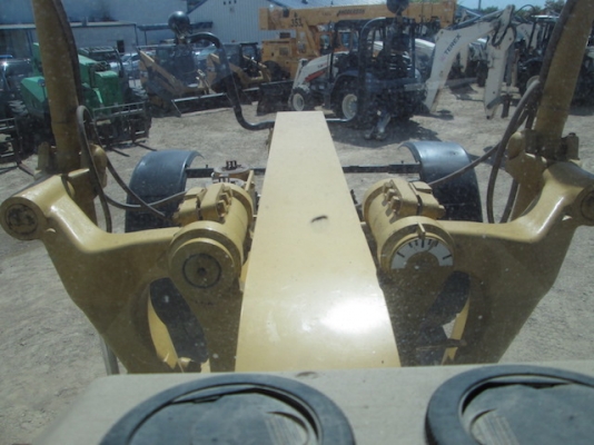 Caterpillar 140H รถเกรด นำเข้าจากอเมริกา โทร. 080-6565422 (หนิง)