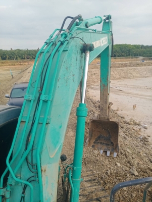 มีVDO KOBELCO SK200-8YN12 SUPER XM ไมล์8200ชม.เอกสารอินวอย รถพร้อมใช้งาน