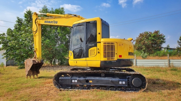 ะKomatsu PC128US-8 สภาพนางฟ้า￼ ระบบดี บอดี้งาม พร้อมไลน์หัวเจาะ สวยๆค่ะ
