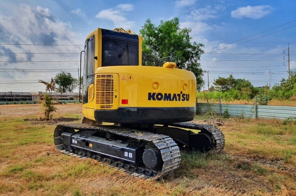 ะKomatsu PC128US-8 สภาพนางฟ้า￼ ระบบดี บอดี้งาม พร้อมไลน์หัวเจาะ สวยๆค่ะ