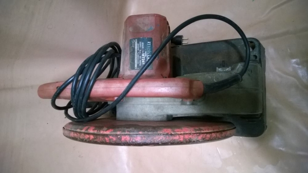 MAKTEC MT241 MAKTEC MT241