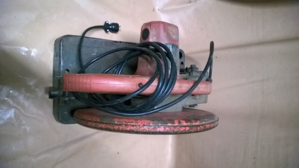 MAKTEC MT241 MAKTEC MT241