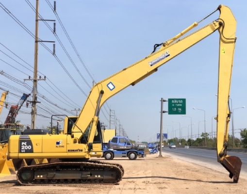 ขายรถขุด KOMATSU PC200LC-8 อาร์มยาวพิเศษ 15 เมตร นำเข้าเองจากญี่ปุ่น สภาพสวยพร้อมใช้งาน มีVDOการทำงา