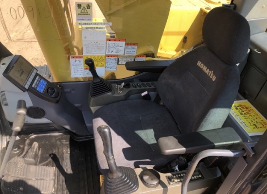 ขายรถขุด KOMATSU PC200LC-8 อาร์มยาวพิเศษ 15 เมตร นำเข้าเองจากญี่ปุ่น สภาพสวยพร้อมใช้งาน มีVDOการทำงา