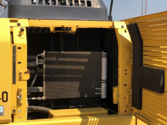ขายรถขุด KOMATSU PC200LC-8 อาร์มยาวพิเศษ 15 เมตร นำเข้าเองจากญี่ปุ่น สภาพสวยพร้อมใช้งาน มีVDOการทำงา