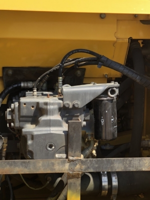 ขายรถขุด KOMATSU PC200LC-8 อาร์มยาวพิเศษ 15 เมตร นำเข้าเองจากญี่ปุ่น สภาพสวยพร้อมใช้งาน มีVDOการทำงา