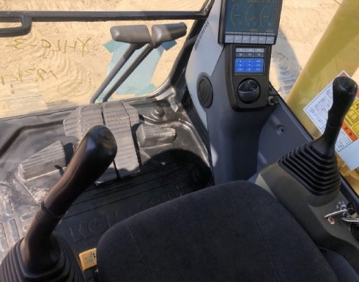 ขายรถขุด KOMATSU PC200LC-8 อาร์มยาวพิเศษ 15 เมตร นำเข้าเองจากญี่ปุ่น สภาพสวยพร้อมใช้งาน มีVDOการทำงา