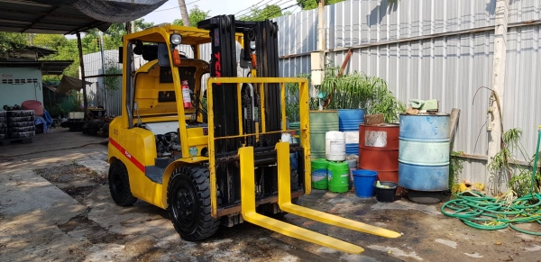 ขายรถยกโฟล์คลิฟท์ TCM ขนาด 3 ตัน เสา 3 ท่อน สูง 4.35 เมตร เสาเข้าตู้ ติดตั้งอุปกรณ์พิเศษไซด์ชิฟ ติตต่อ 0844591695 เหมี๋ยว ขายรถยกโฟล์คลิฟท์ TCM ขนาด 3 ตัน เสา 3 ท่อน สูง 4.35 เมตร เสาเข้าตู้ ติดตั้งอุปกรณ์พิเศษไซด์ชิฟ ติตต่อ 0844591695 เหมี๋ยว