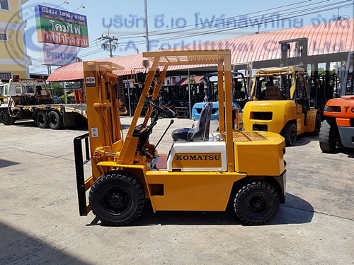 ขาย รถโฟล์คลิฟท์ KOMATSU รุ่น FD25-10