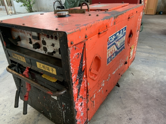 ขายเครื่องปั่นไฟเชื่อมในตัวมือสองจากญี่ปุ่นสภาพเดิมๆสวยๆ ราคาไม่แรง