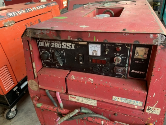 ขายเครื่องปั่นไฟเชื่อมในตัวมือสองจากญี่ปุ่นสภาพเดิมๆสวยๆ ราคาไม่แรง