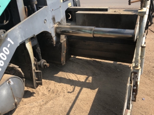 ขายรถปูยาง VOGELE SUPER1600-1 (ขนาด 8 เมตร) ปี 2005 นำเข้าเองจากญี่ปุ่น สภาพสวยพร้อมใช้งาน มีVDOการทำงานครับ ขายรถปูยาง VOGELE SUPER1600-1 (ขนาด 8 เมตร) ปี 2005 นำเข้าเองจากญี่ปุ่น สภาพสวยพร้อมใช้งาน มีVDOการทำงานครับ