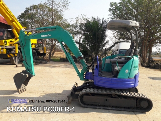 ขายรถขุดKOMATSU PC30FR-1 เครื่องยนต์komatsu-3D82AE ,คอนโทรลน้ำมัน,ปั๊มนิ้ว, แทรคยาง,ใบมีด, รถเดิมๆเก่านอก,มีเอกสาร