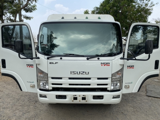 ขาย6ล้อNQR175แรงม้ายูโร3จดปี57กระบะคาร์โก้พร้อมหลังคามิเนียมโดยสาร ยาว5.60เมตร