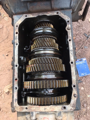 เกียร์ ISUZU7เดินหน้า 8ถอย 35000บาท 0816278866
