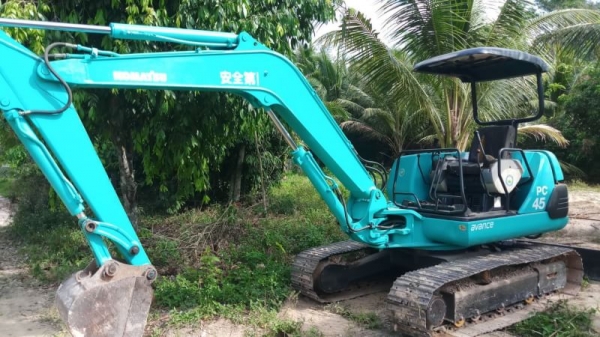 KOMATSU PC45-1 ปั้มนิ้ว สไลใบมีดได้ เอกสารอินวอย สภาพสวย