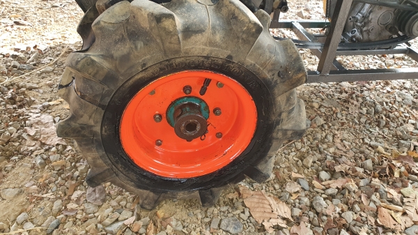 3 ล้อเดินตาม