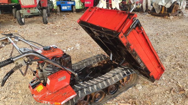 รถแทรคยางดั้มมือ