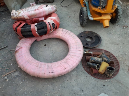 ขาย เครื่องปั๊มปูน ยิงปูนคอนกรีต ท่อ 3 นิ้ว พร้อมสายส่ง 3 นิ้วและอุปกรณ์ ดีเซล 1 สูบ 12 แรง ของใหม่