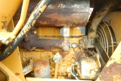 ขายรถตักตีนตะขาบ MITSUBISHI BS3F (สภาพดี)