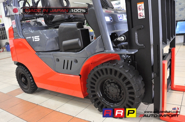 ขายรถโฟล์คลิฟท์มือสอง TOYOTA รุ่น 8FG15-30604 นำเข้าจากประเทศญี่ปุ่น 100\% ไม่เคยใช้งานในไทย