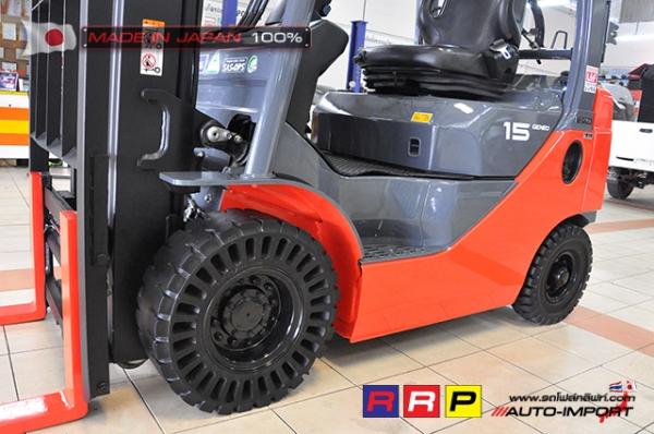 ขายรถโฟล์คลิฟท์มือสอง TOYOTA รุ่น 8FG15-30604 นำเข้าจากประเทศญี่ปุ่น 100\% ไม่เคยใช้งานในไทย