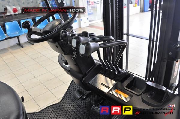 ขายรถโฟล์คลิฟท์มือสอง TOYOTA รุ่น 8FG15-30604 นำเข้าจากประเทศญี่ปุ่น 100\% ไม่เคยใช้งานในไทย