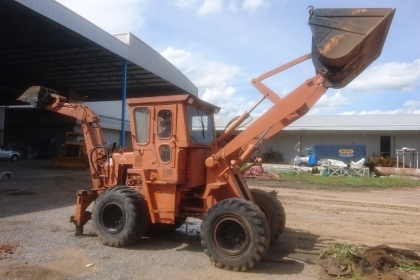 ขายหน้าตักหลังขุด KOMATSU 507 (สภาพดี)