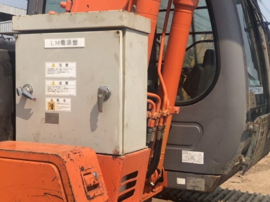 ขายรถขุด HITACHI ZX120 หัวแม่เหล็ก รถนอกนำเข้าเองจากญี่ปุ่น สภาพสวยพร้อมใช้ มีVDOการทำงานครับ