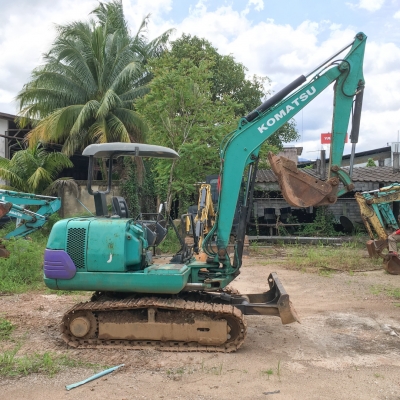 รถขุดมือสอง KOMATSU PC30-7รถขุดเก่า แต่ยังเก๋า พร้อมใช้งาน รถขุดมือสอง KOMATSU PC30-7รถขุดเก่า แต่ยังเก๋า พร้อมใช้งาน