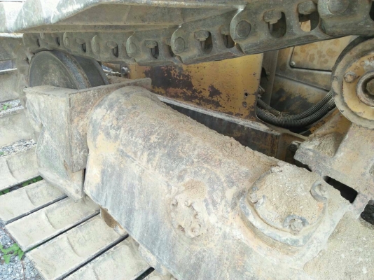 รถแทรคเตอร์ตีนตะขาบ CAT D4H-2 แบบตีนเป็ด มีคลิปการทำงาน รถแทรคเตอร์ตีนตะขาบ CAT D4H-2 แบบตีนเป็ด มีคลิปการทำงาน