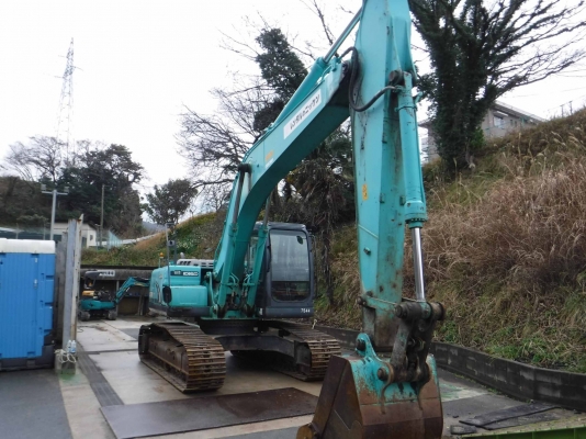 รถนอกนำเข้าเราก็ขาย  Sk200-8yn12 ห้าพันชั่วโมง  ราคา1,980.000สนใจโทร081-989-1989หรั่งครับ