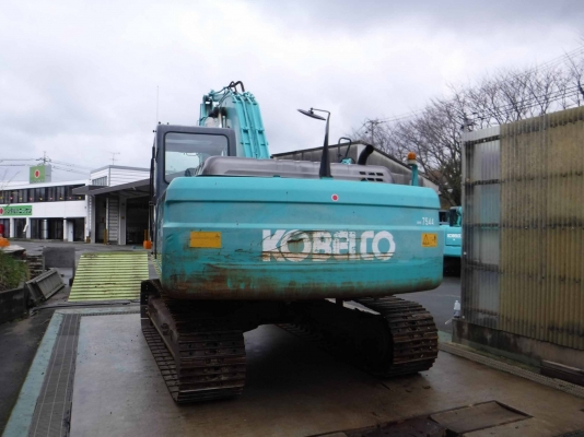 รถนอกนำเข้าเราก็ขาย  Sk200-8yn12 ห้าพันชั่วโมง  ราคา1,980.000สนใจโทร081-989-1989หรั่งครับ