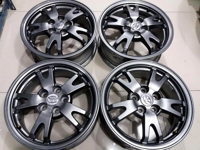 สีซิลเวอร์เกร์ย สวยทั้ง4วงไม่มีรอย ใส่ อัลติส พรีอุส ท้ายโด่ง วิช ตจว จัดส่งครับ -น้ำยาทายางดำ P.C Coating tire 2 ขวด700ml =185 +ส่ง 35=220บาท -โทร 091-816-4725 และ 092-567-7374 พี -LINE: PC2481 -กดที่ชื่อหรือเข้า www.phon