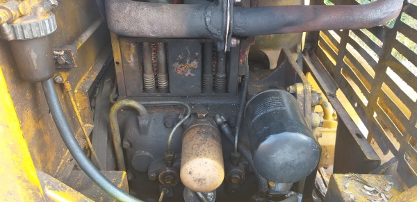 รถตักเอวอ่อนมิตซุบิชิ รถตักเอวอ่อนมิตซุบิชิ