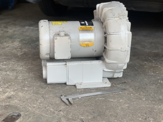 ขายริงโบลเวอร์ Baldor 2.5HP. 380V made in USA. สภาพสวย หมุนนิ่ม พร้อมใช้งาน ราคา 6,000 บาท
