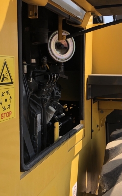ขายรถตักล้อยาง KOMATSU WA80-3 นำเข้าเองจากญี่ปุ่น สภาพสวยพร้อมใช้งาน มีVDOการทำงานครับ