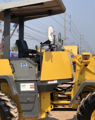 ขายรถตักล้อยาง KOMATSU WA80-3 นำเข้าเองจากญี่ปุ่น สภาพสวยพร้อมใช้งาน มีVDOการทำงานครับ