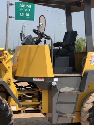 ขายรถตักล้อยาง KOMATSU WA80-3 นำเข้าเองจากญี่ปุ่น สภาพสวยพร้อมใช้งาน มีVDOการทำงานครับ
