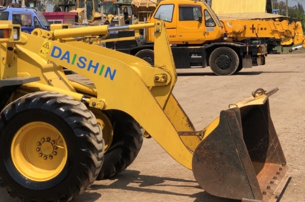 ขายรถตักล้อยาง KOMATSU WA80-3 นำเข้าเองจากญี่ปุ่น สภาพสวยพร้อมใช้งาน มีVDOการทำงานครับ