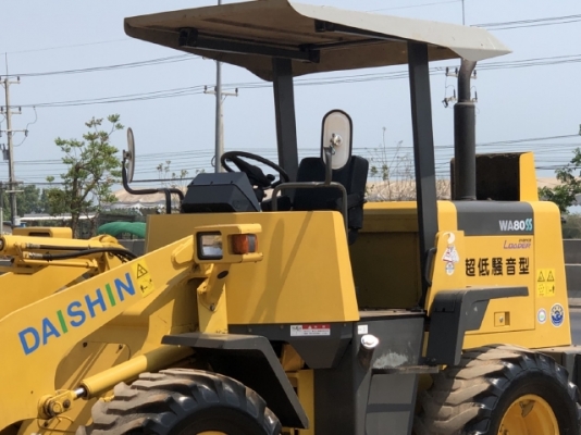 ขายรถตักล้อยาง KOMATSU WA80-3 นำเข้าเองจากญี่ปุ่น สภาพสวยพร้อมใช้งาน มีVDOการทำงานครับ