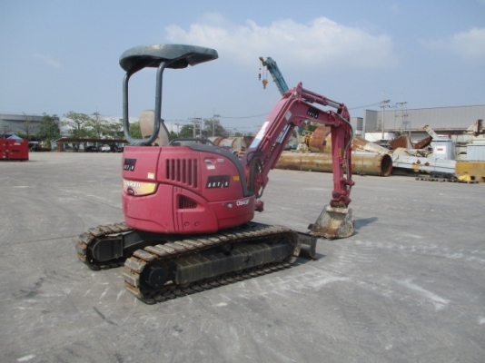 Mini excavator รถขุด ขนาด 3 ตัน ยี่ห้อ ยันมาร์ YANMAR รุ่น VIO30-3P ซีเรียล 31688 ปี 2005 ชั่วโมงทำง