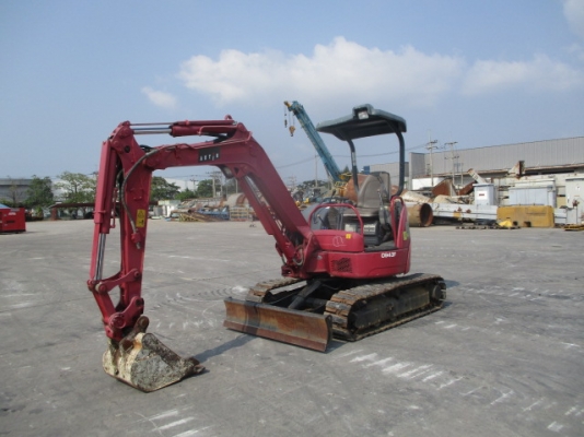 Mini excavator รถขุด ขนาด 3 ตัน ยี่ห้อ ยันมาร์ YANMAR รุ่น VIO30-3P ซีเรียล 31688 ปี 2005 ชั่วโมงทำง
