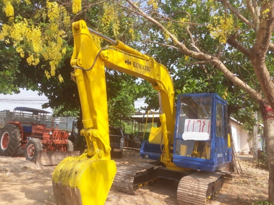 รถขุด KOMATSU PC60-5 สภาพสวยครบพิเศษ มีคลิปการทำงานส่งให้ได้ทางไลน์. รถขุด KOMATSU PC60-5 สภาพสวยครบพิเศษ มีคลิปการทำงานส่งให้ได้ทางไลน์.