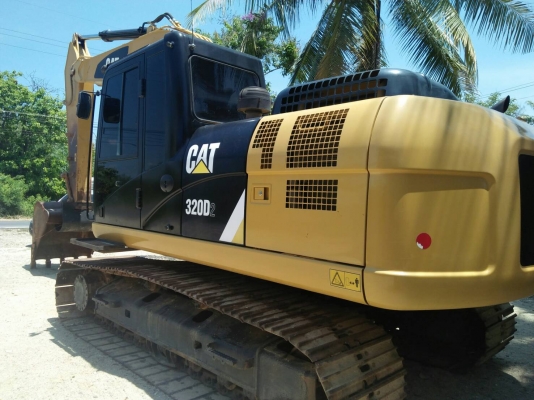 CAT320D2 ทำงาน9,000ชม. สภาพสวยพร้อมใช้งาน