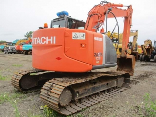 ขายHITACHI ZX135US-3. เก่านอกแท้  สภาพสวยมาก  พร้อมใช้  ลองระบบกันได้ทุกวัน  โทร 089-3818694 จ๊อย