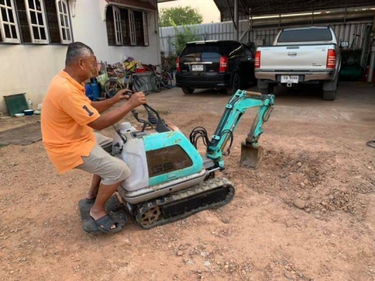 KOBELCO SK05 สภาพสวยพร้อมใช้งาน KOBELCO SK05 สภาพสวยพร้อมใช้งาน