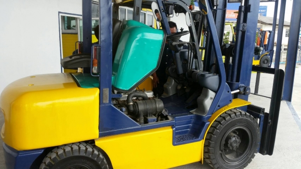 ขายโฟลคลิฟ KOMATSU เกียร์ออโต้