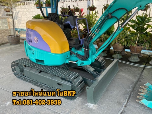 ขายรถkomatsu pc30mr เก่านอกสวยๆ